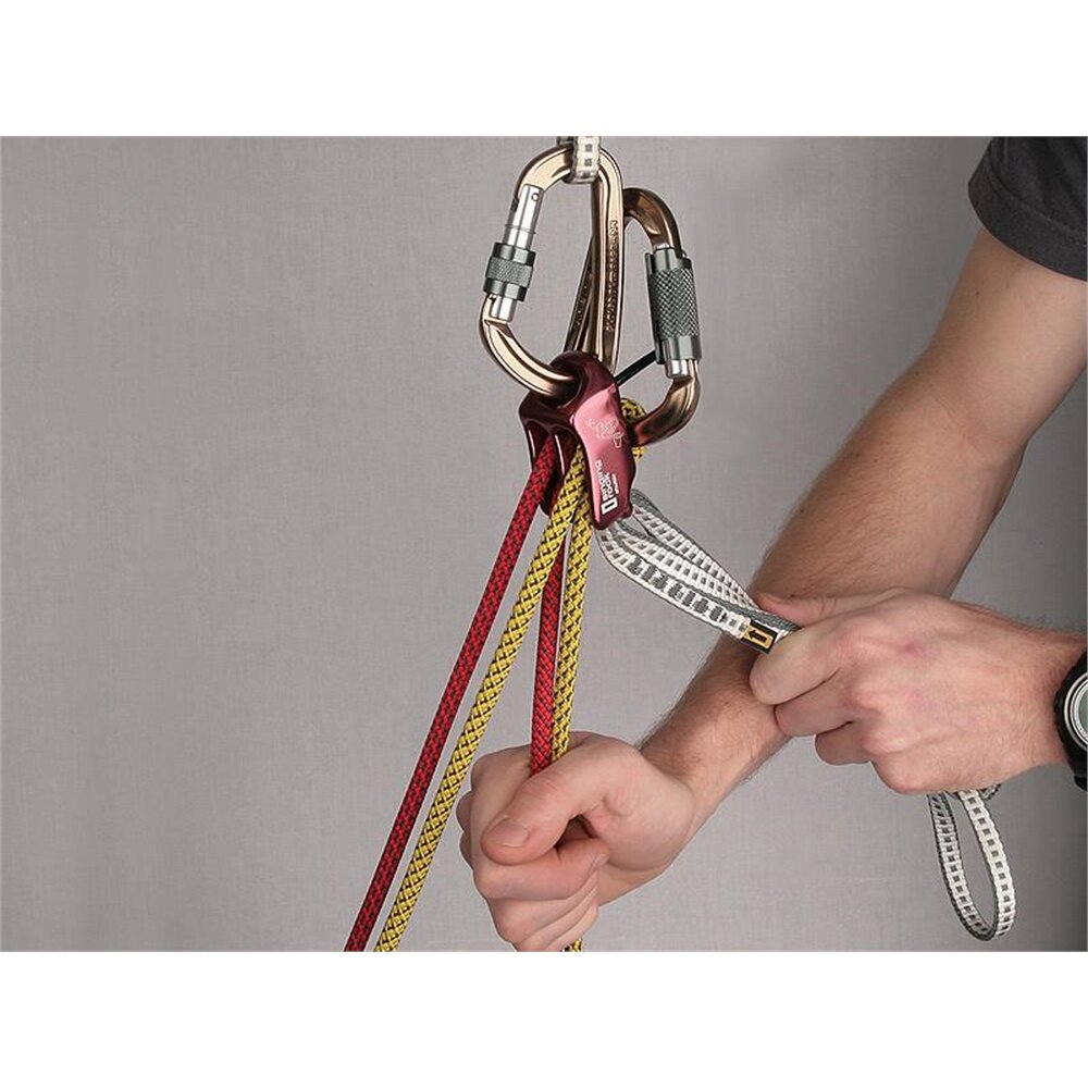 Singing Rock Shuttle Belay Device
